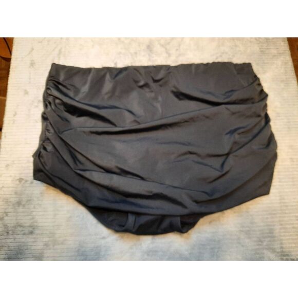 Avenue Size 16W Womens Swim Black Skirted Bikini Bottom - Picture 1 of 4